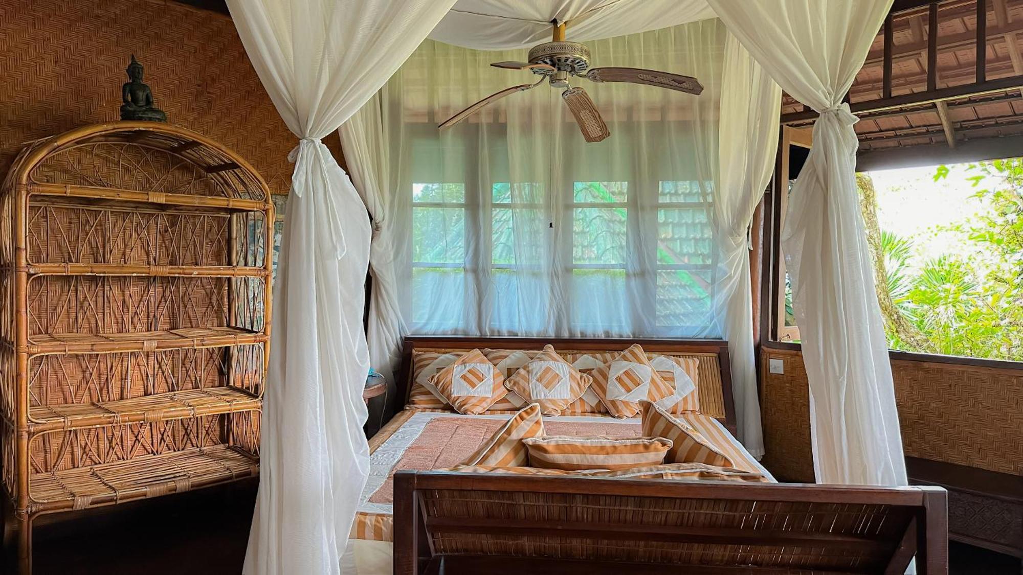 Tirtagangga Water Palace Villas كارانغاسِم المظهر الخارجي الصورة