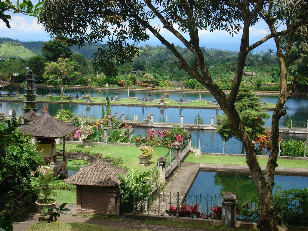 Tirtagangga Water Palace Villas كارانغاسِم المظهر الخارجي الصورة