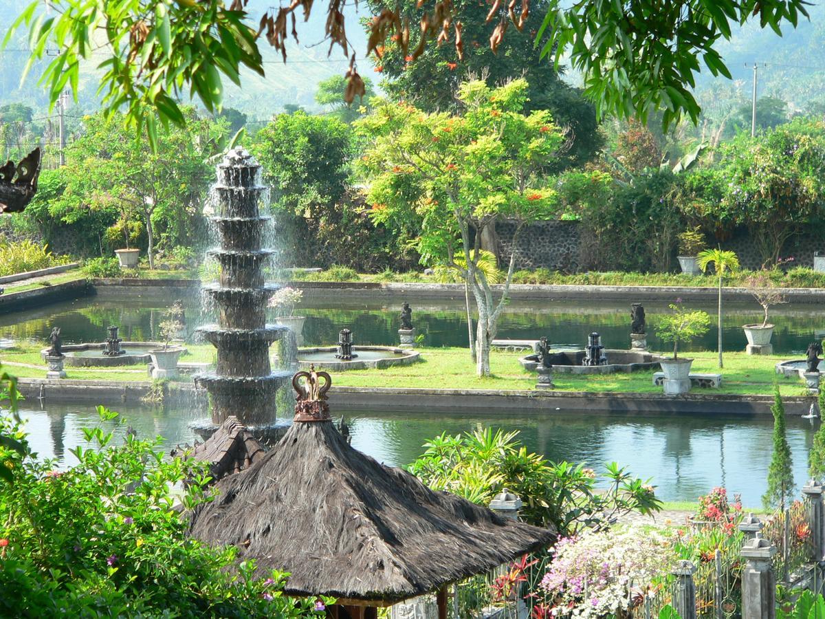 Tirtagangga Water Palace Villas كارانغاسِم المظهر الخارجي الصورة